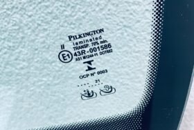 Предно стъкло SEAT IBIZA V 2017- АКУСТИКА-3 на ниска цена