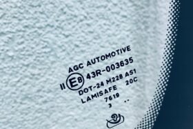 Предно стъкло SEAT LEON 2012-2020 АКУСТИЧНО-3 на ниска цена