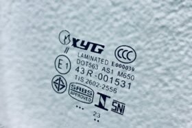 Предно стъкло SEAT LEON II 2005-2012 СЕНЗОР ЗА ДЪЖД/ЗАЗОР.-3 на ниска цена