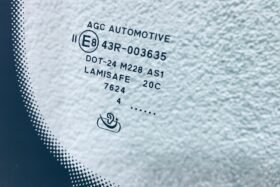 Предно стъкло SEAT LEON IV 2020- АКУСТИКА+КАМЕРА+СЕНЗОР-3 на ниска цена