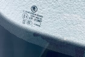 Предно стъкло SKODA ENYAQ IV 2020- АКУСТИКА+КАМЕРА+СЕНЗОР+ОРИГИНАЛ-3 на ниска цена