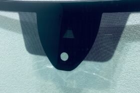 Предно стъкло SKODA KAMIQ 2019- СЕНЗОР + КАМЕРА + ОТОПЛЕНИЕ-2 на ниска цена