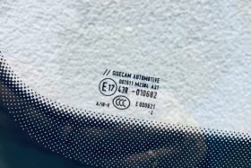 Предно стъкло SKODA KAROQ 2019- SOLAR+КАМЕРА+СЕНЗОР+ОГРЯВАНЕ-3 на ниска цена