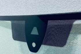 Предно стъкло SKODA KAROQ 2019- SOLAR+КАМЕРА+СЕНЗОР+ОТОПЛЕНИЕ-2 на ниска цена