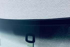 Предно стъкло SKODA OCTAVIA II 2009-2013 сензор за дъжд/зазоряване.-2 на ниска цена