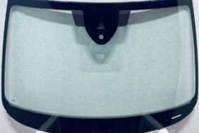 Предно стъкло SKODA OCTAVIA III 2017 - АКУСТИКА + КАМЕРА + СЕНЗОР + ОРИГИНАЛ на ниска цена