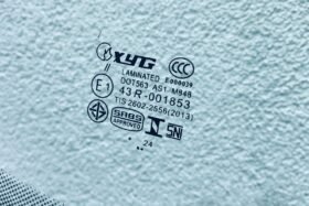 ПРЕДНО СТЪКЛО SKODA RAPID 2012- / SEAT TOLEDO 2012--3 на ниска цена