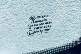 Предно стъкло SMART FORTWO III W453 2014- СЕНЗОР ЗА ДЪЖД/ЗАЗОР-3 на ниска цена