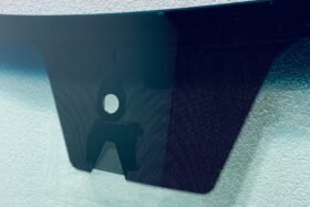 Предно стъкло SSANGYOUNG TIVOLI 2015- КАМЕРА+СЕНЗОР+ОРИГИНАЛ-2 на ниска цена