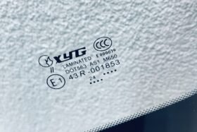 ПРЕДНО СТЪКЛО SUBARU FORESTER II 2002-2008 С ОТОПЛЕНИЕ-3 на ниска цена