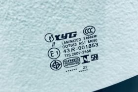Предно стъкло SUBARU XV 2016- CROSSTREK 2017- САЩ EYESIGHT+ОГРЯВАНО-3 на ниска цена