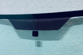 Предно стъкло SUZUKI SX4 FIAT SEDICI 2006-2014-2 на ниска цена