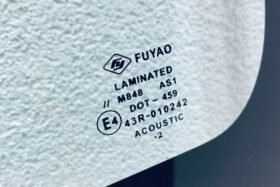 Предно стъкло SUZUKI SX4 S-CROSS 2013- АКУСТИЧНО-3 на ниска цена