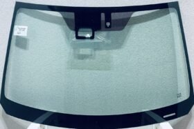 Предно стъкло SUZUKI VITARA 2018- АКУ+КАМ+СЕН на ниска цена