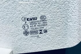 Предно стъкло SUZUKI VITARA YOE 1988-1999-3 на ниска цена