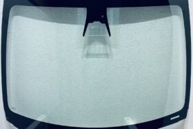 Предно стъкло TESLA Y 2021 - АКУСТИКА + КАМЕРА + СЕНЗОР + ОТОПЛЕНИЕ на ниска цена