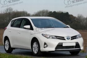 ПРЕДНО СТЪКЛО TOYOTA AURIS II E180 HBK/KBI 2012- СЕНЗОР-4 на ниска цена