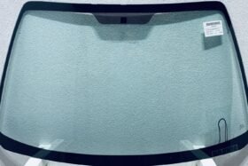 Предно стъкло TOYOTA AVENSIS I 4D/5D/KBI 1998-2003 С ОТОПЛЕНИЕ на ниска цена