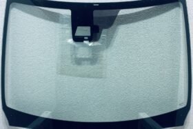 Предно стъкло TOYOTA AYGO 3/5D 2017- СЕНЗОР на ниска цена