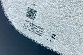 Предно стъкло TOYOTA AYGO X 2022 - КАМЕРА-3 на ниска цена