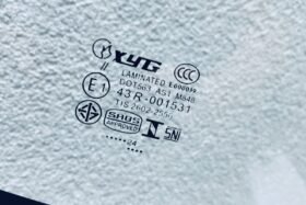 ПРЕДНО СТЪКЛО TOYOTA CELICA VII T230 1999-2006-3 на ниска цена