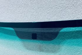 Предно стъкло TOYOTA COROLLA AE EE 1997-2002-2 на ниска цена