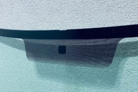 Предно стъкло TOYOTA COROLLA IX 2002-2007 АКУСТИЧНО-2 на ниска цена