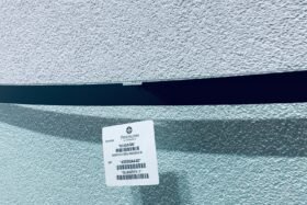 Предно стъкло TOYOTA COROLLA VERSO 2002-2004-2 на ниска цена