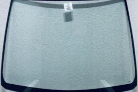 Предно стъкло TOYOTA COROLLA VERSO 2002-2004 на ниска цена