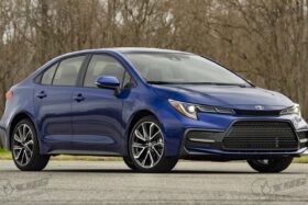 ПРЕДНО СТЪКЛО TOYOTA COROLLA XII HB/SD/KB 2019- С ОТОПЛЕНИЕ И СЕНЗОР-4 на ниска цена