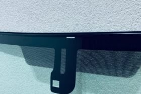 Предно стъкло TOYOTA IQ 3D 2009- АКУСТИЧНО + СЕНЗОР-2 на ниска цена