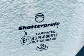 Предно стъкло TOYOTA IQ 3D 2009- АКУСТИЧНО + СЕНЗОР-3 на ниска цена