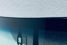 Предно стъкло TOYOTA LANDCRUISER J150 2017- АКУСТИКА+СЕНЗОР+ОГРЯВАНЕ-2 на ниска цена