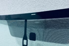 Предно стъкло TOYOTA PRIUS+ 2012- АКУСТИКА+СЕНЗОР+ОРИГИНАЛ-2 на ниска цена