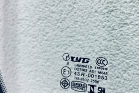 ПРЕДНО СТЪКЛО TOYOTA PRIUS II 5D HBK 2003-2009-3 на ниска цена