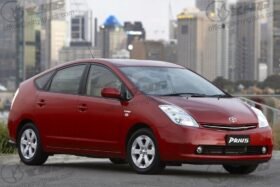 ПРЕДНО СТЪКЛО TOYOTA PRIUS II 5D HBK 2003-2009-4 на ниска цена