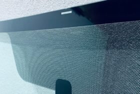 Предно стъкло TOYOTA PRIUS LIFTBACK 2009- АКУ+HUD-2 на ниска цена