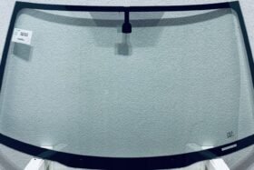 ПРЕДНО СТЪКЛО TOYOTA RAV 4 II 2000-2005 на ниска цена