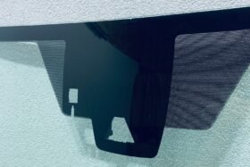 Предно стъкло TOYOTA RAV4 2019- SUZUKI ACROSS 2021- КАМЕРА+СЕНЗОР-2 на ниска цена