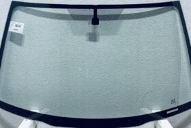 Предно стъкло TOYOTA RAV4 II 2000-2005 на ниска цена