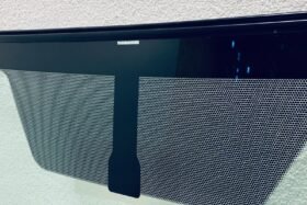 Предно стъкло TOYOTA RAV4 XA40 2013--2 на ниска цена