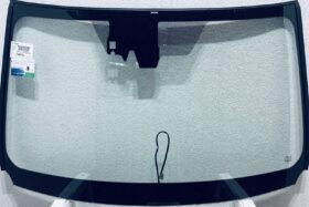 ПРЕДНО СТЪКЛО TOYOTA RAV4 XA40 2016- КАМЕРА+ОГРЕВ+СЕНЗОР на ниска цена