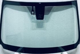 Предно стъкло TOYOTA RAV4 XA40 2018- АКУСТИКА+КАМЕРА+СЕНЗОР на ниска цена