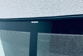 Предно стъкло TOYOTA RAV4 XA40 5D 2013--2 на ниска цена