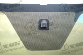 ПРЕДНО СТЪКЛО TOYOTA YARIS 2011-2020-2 на ниска цена