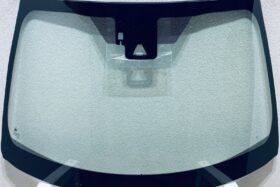 Предно стъкло TOYOTA YARIS CROSS 2020- АКУ+КАМ+СЕН на ниска цена