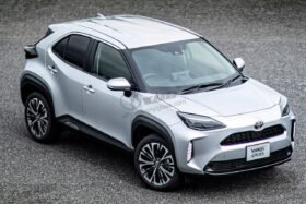 ПРЕДНО СТЪКЛО TOYOTA YARIS CROSS 2020- АКУСТИЧНО+КАМЕРА+СЕНЗОР-4 на ниска цена