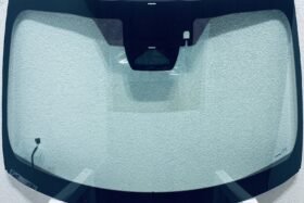 Предно стъкло TOYOTA YARIS CROSS 2024 - КАМЕРА + СЕНЗОР ЗА ОТОПЛЕНИЕ + ОРИГИНАЛ на ниска цена