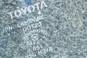 Предно стъкло TOYOTA YARIS GR 3D 2020- АКУСТИКА+КАМЕРА+СЕНЗОР+OE-3 на ниска цена