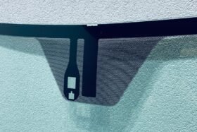 Предно стъкло TOYOTA YARIS III 2011-2019 АКУСТИКА+СЕНЗОР-2 на ниска цена